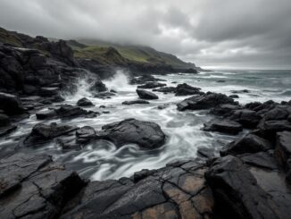 High tide approaching Stonehaven, flooding alert issued